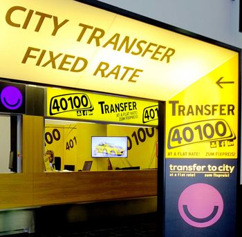 City Transfer Taxi40100 Schalter am Wiener Flughafen