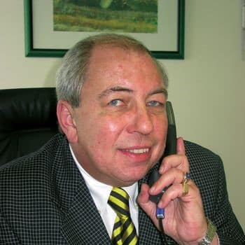 Necas Franz am Telefon